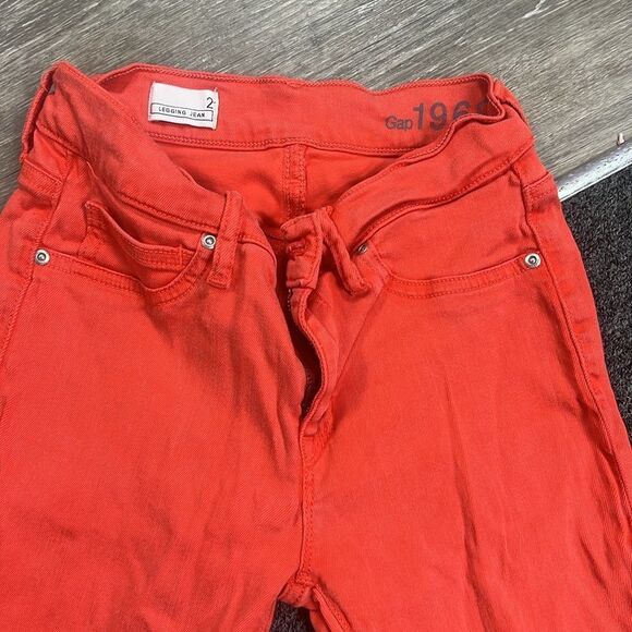 Gap Orange/Red Jeans - Skinny Jeans - Jean Leggings Size 2 - Excellent Condition - Picture 2 of 3